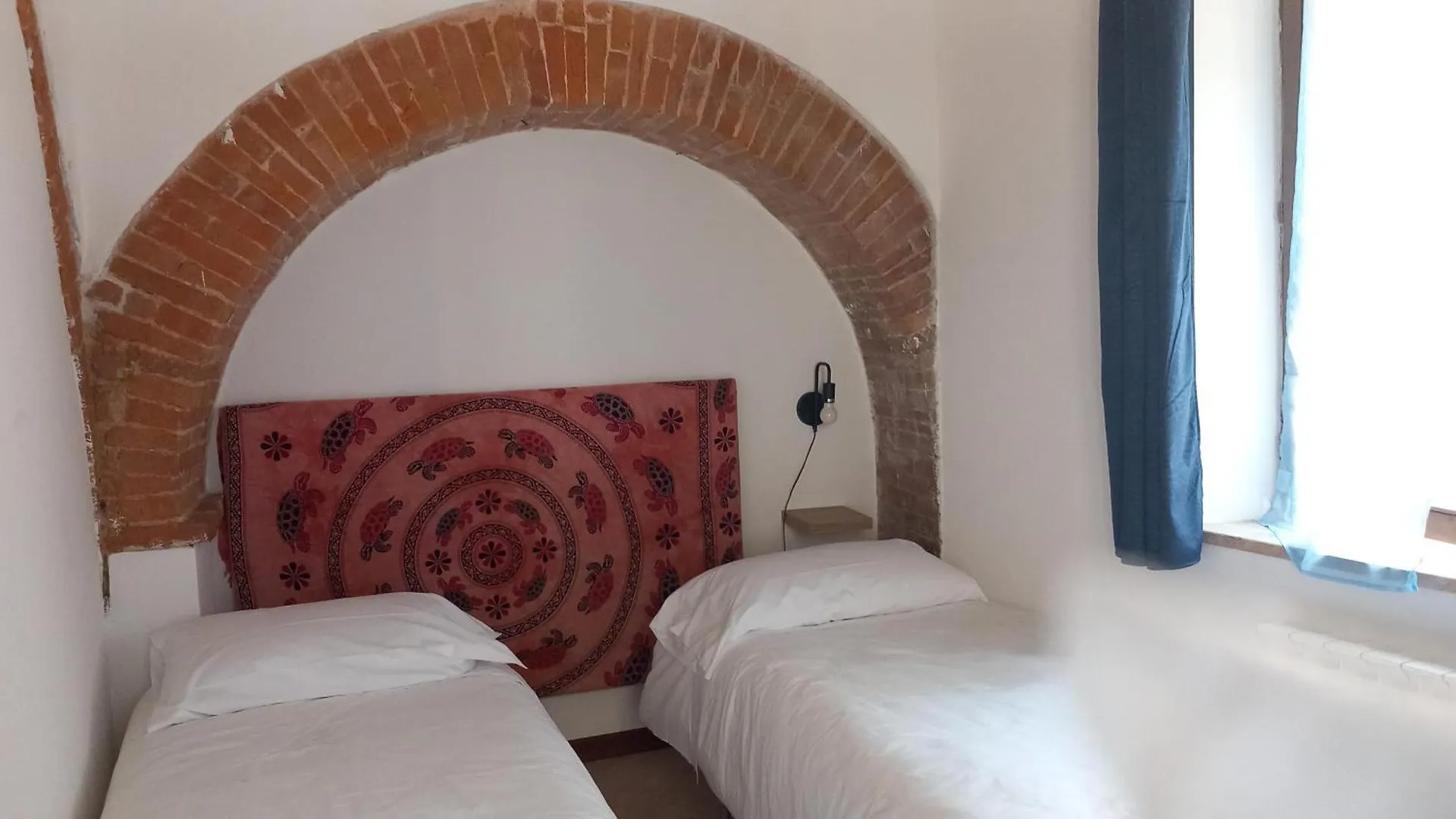 Savelli House In Siena Center With Private Parking And Garden Appartement